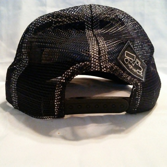 BIG TRUCK Lake Tahoe,CA Adjustable trucker hat - Picture 5 of 8